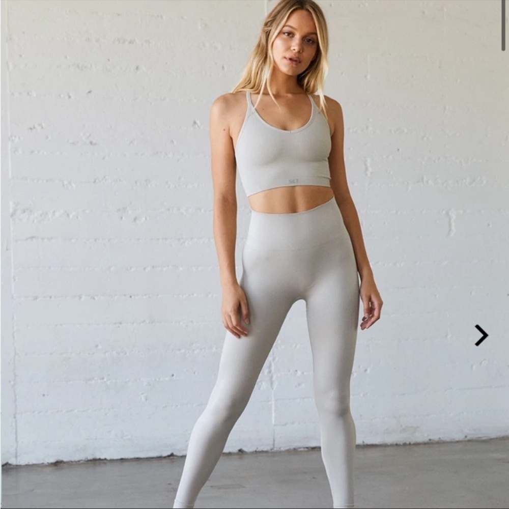 SET active Dune Sculptflex Leggings - Size Small